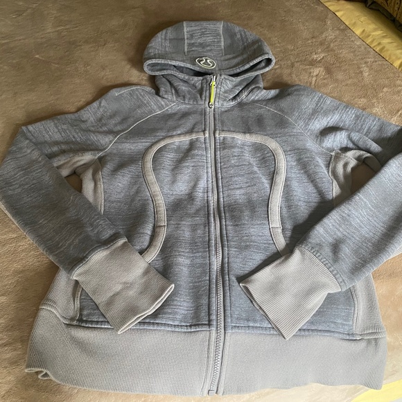 lululemon athletica Scuba Hoodie - Picture 1 of 8